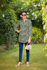 Ropa informal, camisetas cortas con estampado de arrugas de rayón pesado, ropa india y paquistaní cosida a precio mayorista en India - Product Image 6