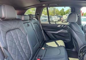 <span class=keywords><strong>BMW</strong></span> <span class=keywords><strong>X5</strong></span> <span class=keywords><strong>XDrive40i</strong></span> AWD SUV <span class=keywords><strong>2023</strong></span> Nuevo/Usado con Asientos de Cuero y Cámara 360 en Venta - Product Image 4