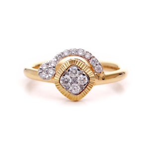 Anillo de Compromiso y Matrimonio de Lujo con Diamantes y Oro de Alta Calidad para Mujer - Product Image 1