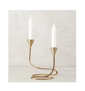 Portavelas decorativo de latón para el diseño interior clásico del hogar, cena romántica a la luz de las velas y elegante mesa de boda - Product Image 4