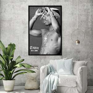 Póster de Papel con Diseño Moderno de Tupac Shakur Fumando para Decoración de Pared - Product Image 2