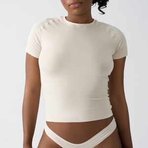 T-shirt d'été léger et extensible à séchage rapide pour femmes en jersey de coton à col rond avec options personnalisables - Product Image 6