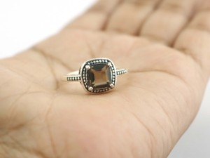 แหวนง่ามทำด้วยมือสำหรับทุกเพศทำจากหินควอทซ์สโมควอทซ์สีเงินแท้925 - Product Image 4