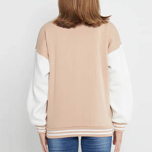 Venta al por mayor de algodón liso personalizado en blanco mujeres Crop Varsity Jacket 2025 ropa informal de tendencia mujeres Crop Varsity Jacket OEM mantenido - Product Image 2