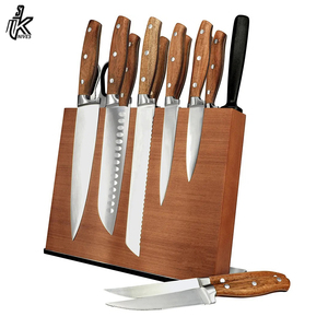 Ensemble de couteaux de cuisine personnalisés de haute qualité Lames en acier inoxydable de chef professionnel Manche en bois fait à la main Bois métallique de qualité supérieure - Product Image 6