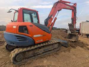 Mini-excavatrice Kubota KX080-3 2018 : performances robustes de 8 tonnes avec hydraulique avancée - Product Image 2