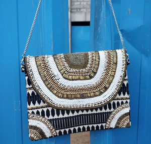 Magnifiquement brodé graines perles pochette femmes épaule suspendu sac de fête de mariage belle couleur sac à main par glowin fashion - Product Image 1