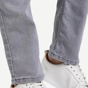 กางเกงยีนส์ผู้ชายราคาส่ง คุณภาพดี รับทำโลโก้ สไตล์ลำลอง น้ำหนักเบา สีพื้น ผ้าแคนวาสฟอกสีเข้ม - Product Image 6