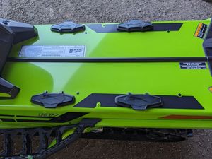 จัดส่งฟรี600อาร์กติกแมว ZR 137 rxc สโนว์โมบิล