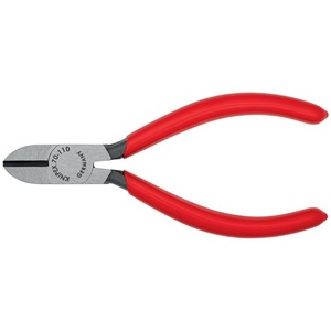 KNIPEX 110mm <b>Polished</b> Head Side Cutters with <b>Plastic</b> Coating Knives & Tools - Product Image 4