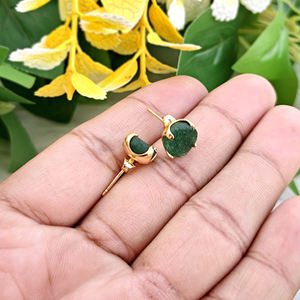 Boucles d'oreilles clous en quartz vert naturel en forme ronde, plaquées or 18 carats, tendance décontractée pour femmes, vente chaude - Product Image 4