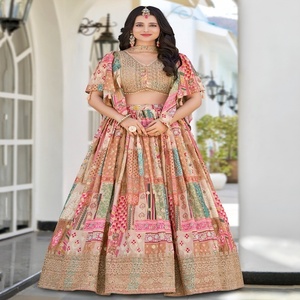 ชุดแต่งงานผ้าชินันผ้าไหมปักลายซาริทำงานผู้ผลิต lehenga choli จาก surat ในอัตราที่ต่ำที่สุด - Product Image 1
