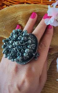 Anillos Ghungroo de Alta Calidad con Certificación IGI, Estilo Cóctel Grande, Celebridad de Bollywood, Boho Hippie, Indio, Oxidado, Pulido Negro - Product Image 5
