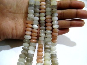 Perles à facettes naturelles multi pierre de lune Rondelle 9-10mm brin 10 pouces de long - Product Image 2