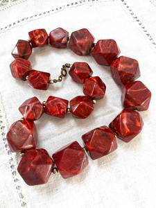 Collar de resina Vintage de la mejor calidad para mujer con cadena de eslabones de patrón cruzado Natural sólido y hallazgos de perlas de regalo - Product Image 3