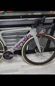 Vélo de route ORIGINAL SALES 2025 CerRvelo S5 Dura-Ace Di2 - Product Image 4
