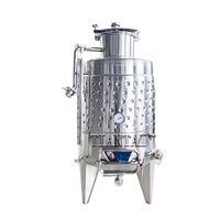 Cuves de fermentation de vin rondes carrées de 7000 L de qualité alimentaire à paroi simple avec chemise de refroidissement (bande/serpentin)