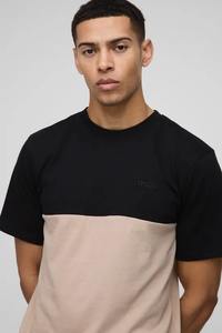 Camiseta de bloque de color de corte regular para hombre Camisetas transpirables de algodón 100% de alta calidad Made in Pakistan - Product Image 3