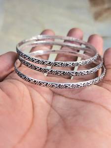Sterling Silver Plated 3 of Set Flower Texture Vintage Bahamian Bangle Stackable <b>Bracelet</b> For Women Fashion Jewelry Wholesale - Product Image 5