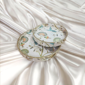 Elegantes bandejas de madera para servir Bandejas de madera artesanales elegantes y funcionales perfectas para cada ocasión - Product Image 1