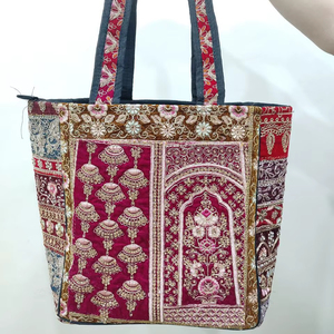 กระเป๋าถือสะพายไหล่ลายดอกไม้ขนาดใหญ่ แฟชั่นลายพิมพ์ตามสั่ง ผ้าแคนวาส ทำมือ ผ้าฝ้ายเย็บติดกัน สไตล์โบโฮ สำหรับผู้หญิง - Product Image 1