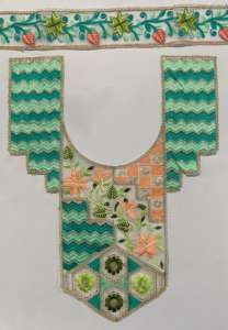 "Conceptions de cou brodées artisanales de haute qualité pour les vêtements de mode, les modèles et les tailles personnalisables pour les vêtements uniques 100% - Product Image 2