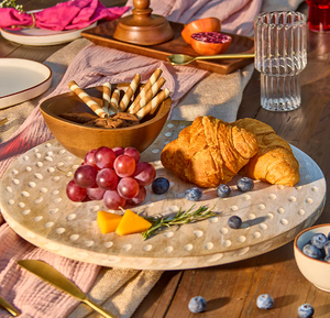 Plateau de service décoratif en bois Ustensiles de cuisine de qualité supérieure Plateau rotatif Plateau de table Style nordique Mangue Plateaux de service en bois - Product Image 3