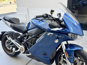 Offre Exceptionnelle 2026 2025 Zeros SR/S Premium Nouvelle Moto Sportive à Vendre + Garantie - Product Image 2