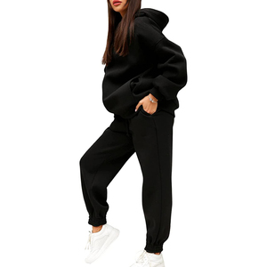Conjunto Deportivo Urbano de Dos Piezas para Mujer, Sudadera con Capucha Cómoda y Pantalones Deportivos a Juego - Product Image 3