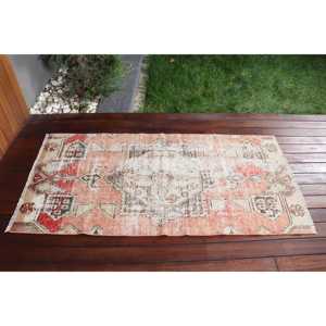 Turkish Rug, Small 2.7x5.4 ft Vintage Rug, <b>Red</b> White Camouflage <b>Wool</b> Rug - Product Image 3