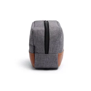 Borsa da Toilette Ecologica in RPET Collezione 43300 Accessorio Elegante per Gadget - Product Image 1