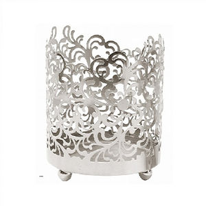 Juego de candelabros de luz de té de 3 tamaños personalizados Diseño de corte de metal para bodas y eventos especiales de decoración del hogar asequible - Product Image 3