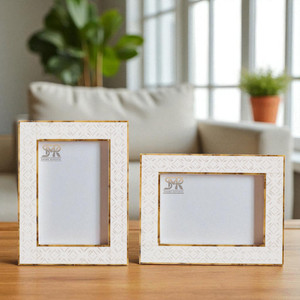 Cadre photo en résine blanche fait main de luxe avec incrustation d'os, design unique de cycle rythmique, décoration de pièce contemporaine créative - Product Image 4