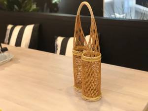 Panier à bouteilles en rotin tissé durable Panier en osier Boho pour contenir des bouteilles de vin Porte-bouteille en rotin naturel avec poignée de transport - Product Image 3