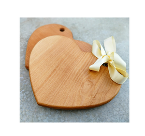 Premium Wooden Chopping Board for Home Kitchen Accessories <b>Heart</b> <b>Shaped</b> Sustainable Kitchen Used - Product Image 2