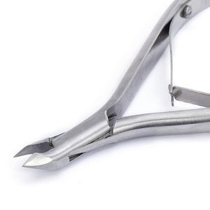 Ciseaux de manucure professionnels en acier inoxydable robustes outil de beauté à lame incurvée pour cuticule de tondeuse à ongles - Product Image 2