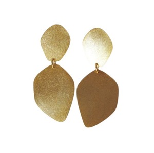 Pendientes de Latón Hechos a Mano Únicos, Hechos en India - Venta al por Mayor - Artículo de Moda - Product Image 3