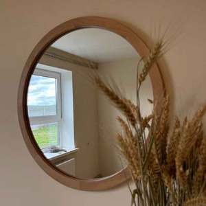 Espejo de pared LED redondo moderno, marco de madera, decoración elegante para el hogar, alta calidad, hecho en La India - Product Image 4