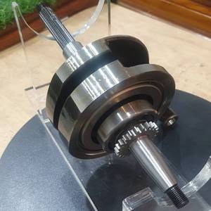 เพลาข้อเหวี่ยงรถแข่งไต้หวัน CSRK Cygnus/BWS/600 คุณภาพสูง น้ำหนัก 2.9 กก. สีเมทัลลิก พร้อมบรรจุภัณฑ์แบบพิเศษ - Product Image 4