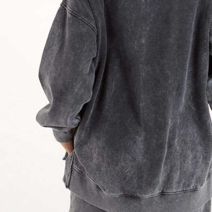Sweat à capuche surdimensionné d'hiver pour femme avec patchwork vintage et logo en détresse Tissu polaire écologique à séchage rapide - Product Image 2