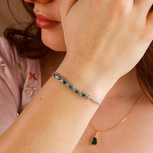 Pulsera de Esmeralda genuina, joyería de Esmeralda creada en laboratorio Real de plata esterlina, pulsera elegante y delicada, regalo para ella - Product Image 1