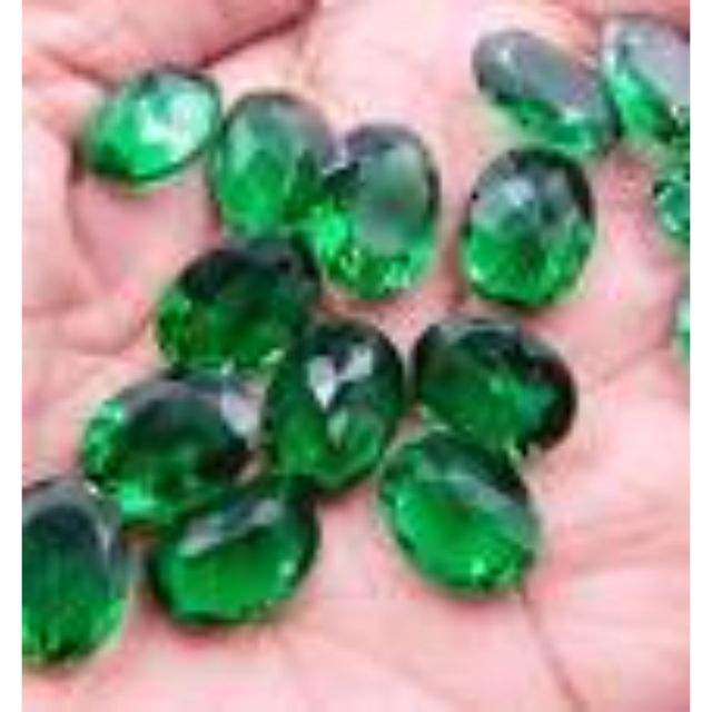 สีเขียว