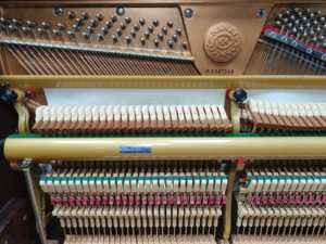 Purple Kawai KL601 Original Used Upright <b>Piano</b> from Japan High-End Wholesale Hot Seller for Export for Teaching and Home Use - Product Image 4