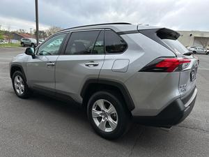 (TB) Venta de RAV4 XLE FWD SPORT UTILITY FWD (2.5L 4CYL GAS/ELECTRIC CVT) Usado 2021/2022 - SUV Usado - Product Image 4