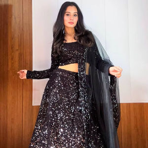 Femmes Lehenga Choli Dupatta Été Hiver Fête Traditionnelle Sequin Travail Faux Georgette Slim Fit Réversible Extensible - Product Image 1