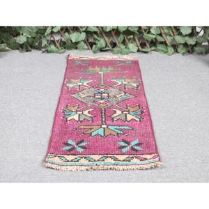 พรมวินเทจตุรกีขนาดเล็ก 1.2x2.6 ฟุต ลายดอกไม้สีแดงน้ำเงิน - Product Image 4