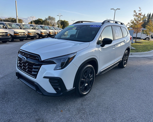 Subaru Ascent Onyx Edition Limited AWD d'occasion 2023 - Prêt à être expédié - Product Image 2