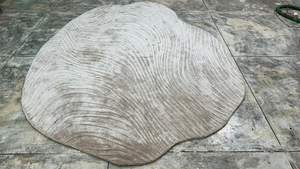 พรมปักมือคุณภาพส่งออก 100% ทําด้วยวัสดุโพลีเอสเตอร์และลายทึบพรมปักมือปักสําหรับขาย - Product Image 2