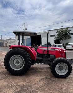 รถแทรกเตอร์แมสซีย์เฟอร์กูสันขนาดกะทัดรัด GC 1723รถแทรกเตอร์ขนาดเล็กสำหรับบ้านสวนมีทุกรูปร่างและขนาด - Product Image 1