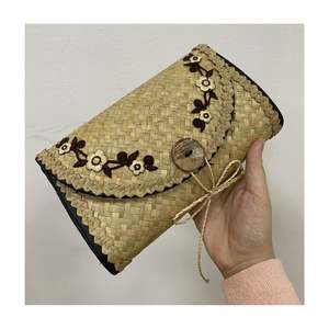 Monedero de hierba de mar con forma de sobre cruzado, monedero de mano hecho a mano para mujer, estilo Vintage, precio de fábrica al por mayor para damas de moda - Product Image 1